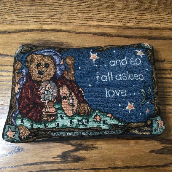 Boyds Bears Other - Boyds Bears Tapestry Pillow “And So… Fall Asleep Love” Cottage Decor